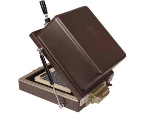 91免费看黄片软件在通信测试设备领域中的作用和意义